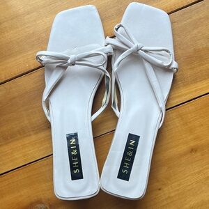 Cream Block Heel Bow Sandals